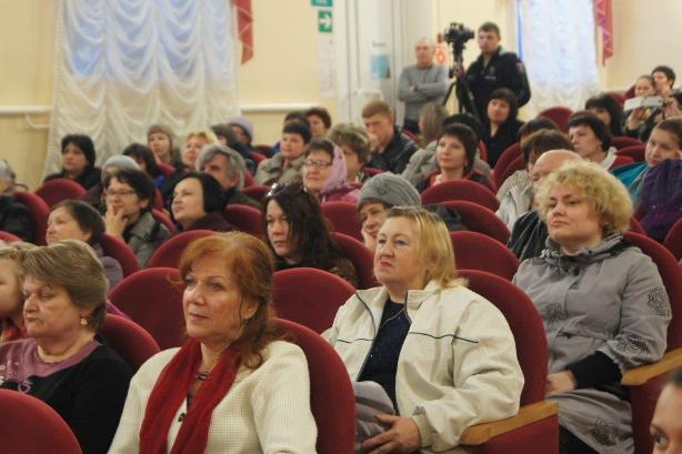 С праздником 8 Марта